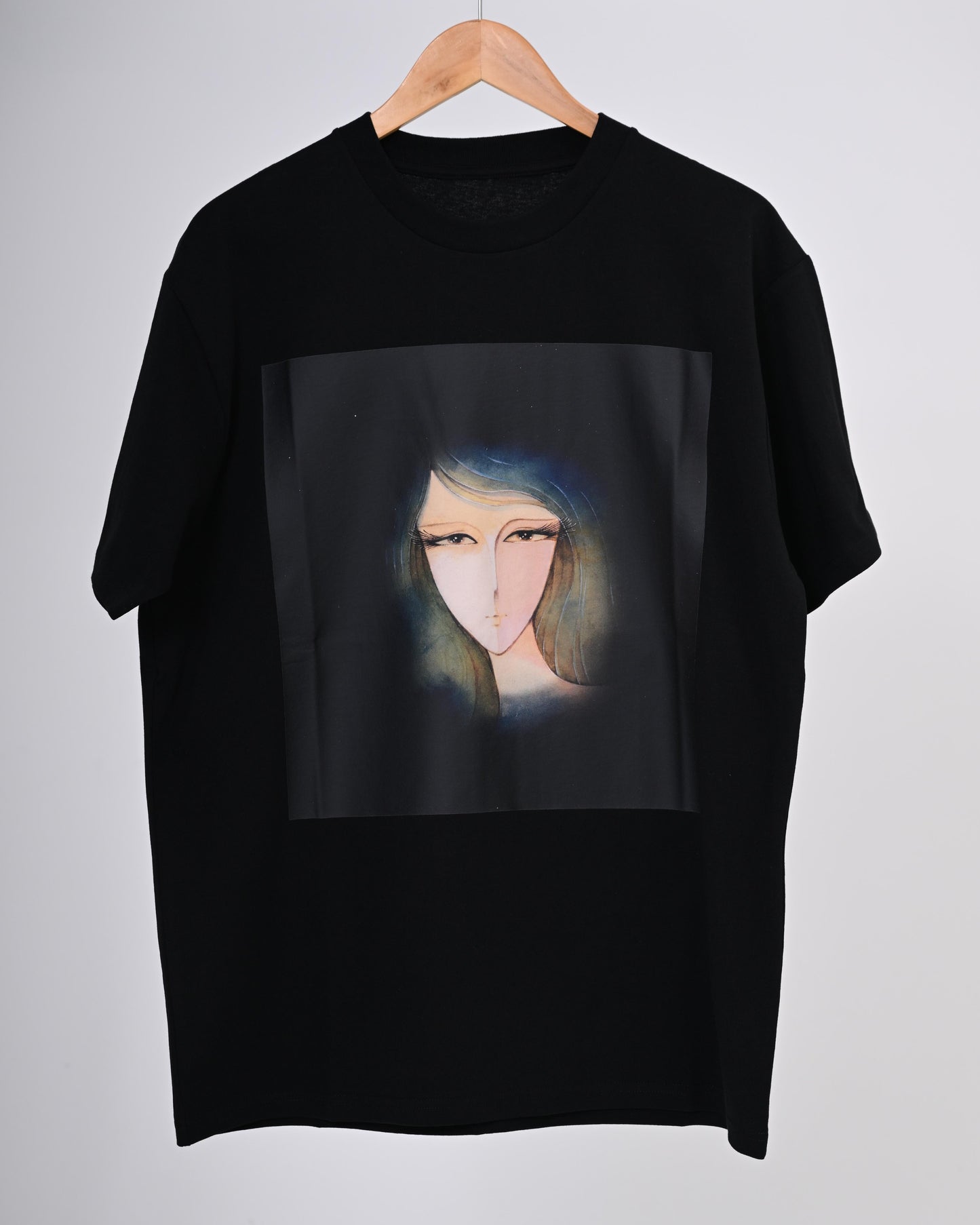 Tシャツ スターシャ